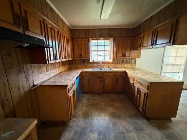 Main picture of 346 Richard St