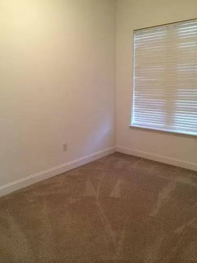 Main picture of 1100 Bluff Rd