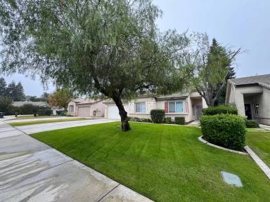 Main picture of 10211 Starlight Peak Dr