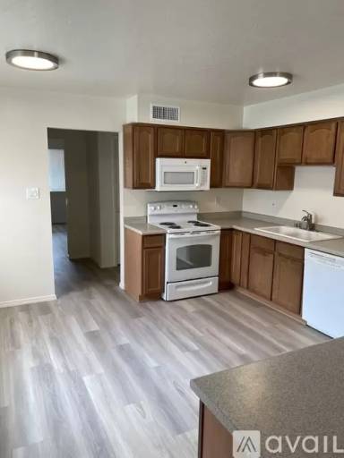 Main picture of 3100 Lori Pl NE