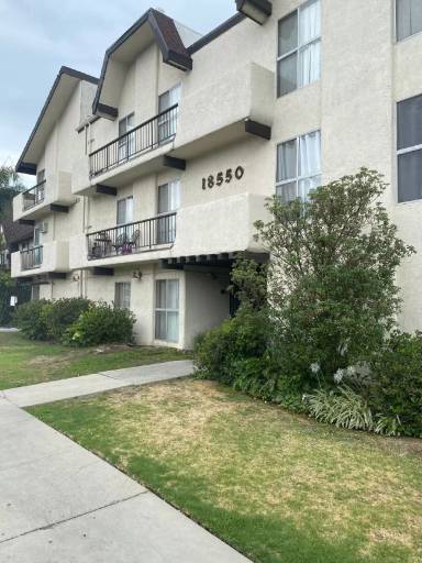 Main picture of 18550 Prairie St