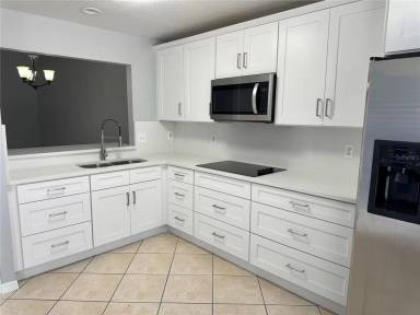 Main picture of 2194 Cypress Bay Blvd