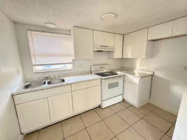 Main picture of 2410 Chestnut Woods Dr