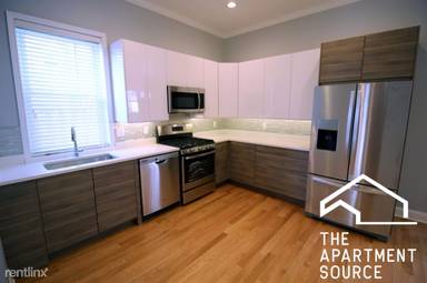 Main picture of 4236 N Albany Ave