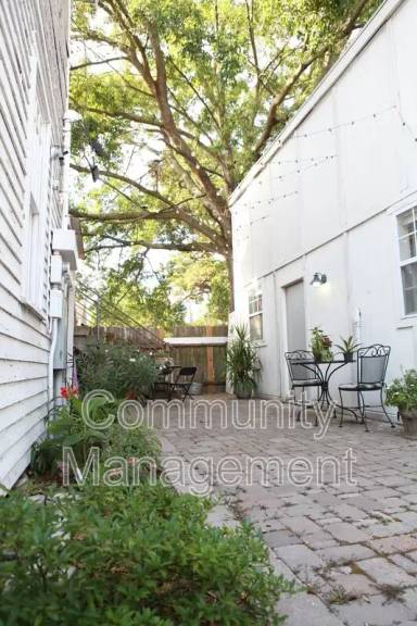 Main picture of 629 Park Blvd