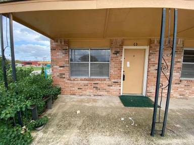 Main picture of 307 Sunset Ln