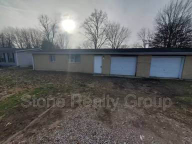 Main picture of 3951 E Hollywood Ave