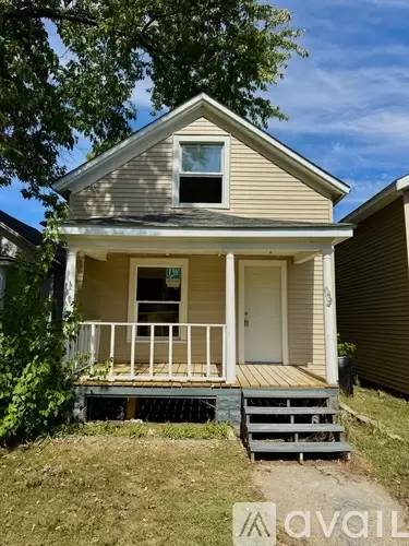 Main picture of 232 E Grove St