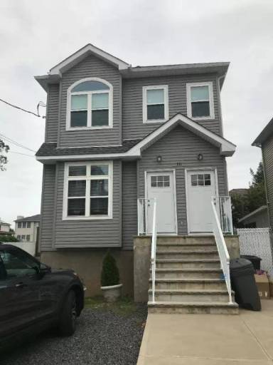 Main picture of 311 Yetman Ave