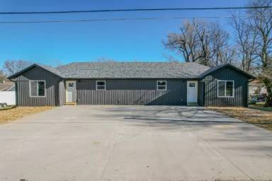Main picture of 322 N Marshall St