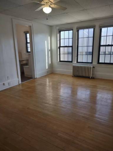 Main picture of 2823 6th Ave N