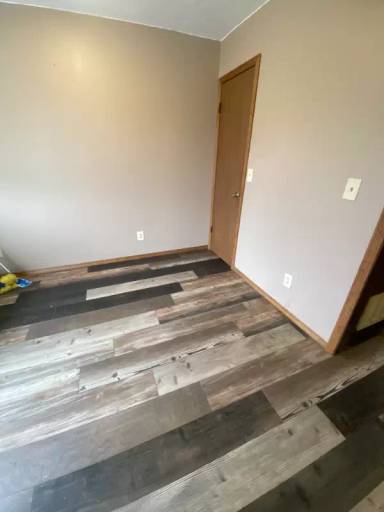 Main picture of 718 N Bullitt St