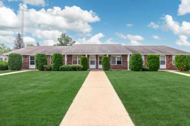 Main picture of Green Acres Apartments