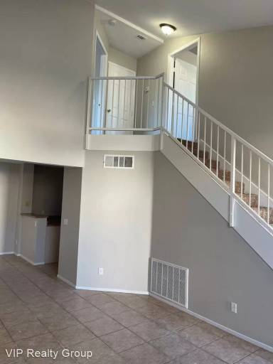 Main picture of 7909 Delbonita Ave