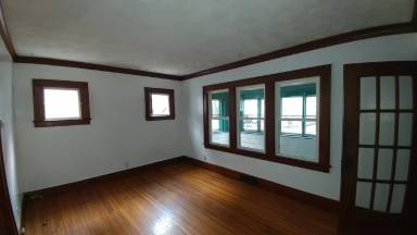 Main picture of 72 Kron St