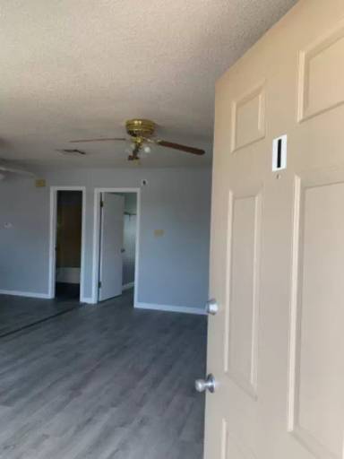 Main picture of 2609 Transcontinental Dr