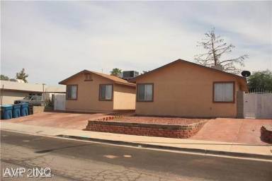 Main picture of 6425 Alomar Ave