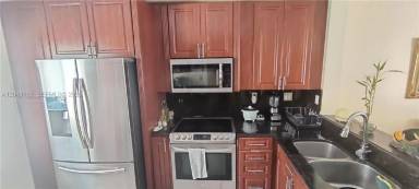 Main picture of 14063 SW 177th St
