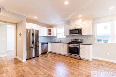 Main picture of 1737 S Longwood Ave