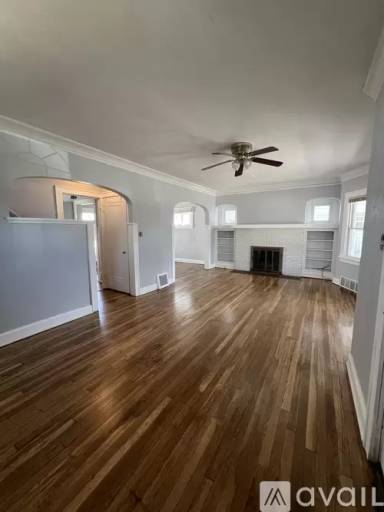 Main picture of 2125 Glenbury Ave