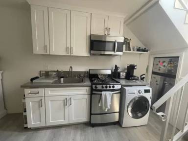 Main picture of 1319 23rd St
