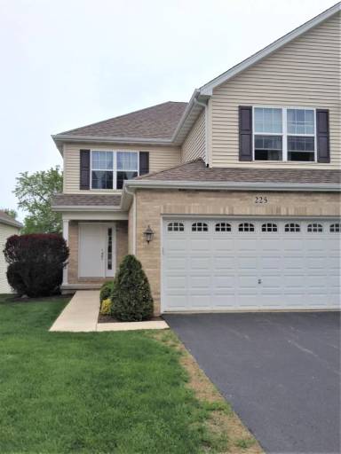 Main picture of 225 Geraldine Ct