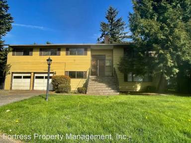 Main picture of 1960 SE 160th Ave