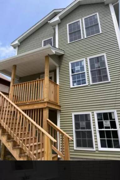 Main picture of 67 Commodore St