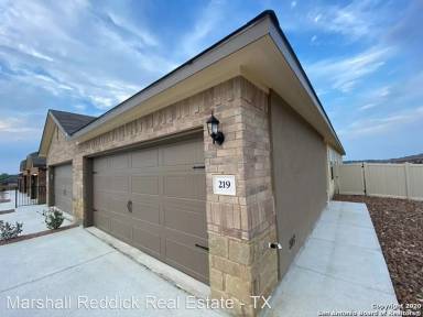 Main picture of 217 Eugene Pass