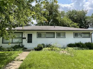 Main picture of 6713 E 52nd St