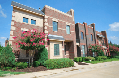 Main picture of The District at Highland Village
