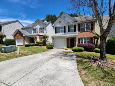 Main picture of 9498 Lakeview Rd