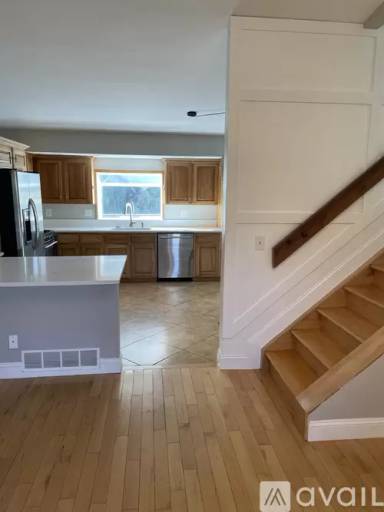Main picture of 455 Wuthering Heights Dr