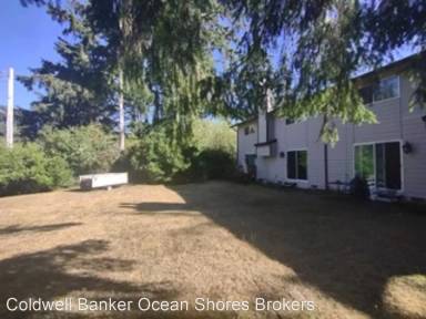 Main picture of 569 Sunset Ave NE