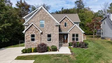 Main picture of 8229 Pierpoint Dr