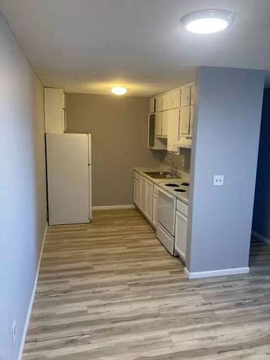 Main picture of 7000 Cedar Ave S