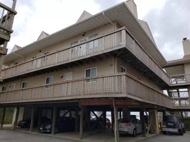 Main picture of 835 Little Bay Avenue Unit E