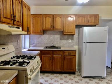 Main picture of 35 W 29th St