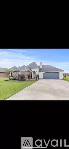 Main picture of 210 Timber Bark Rd