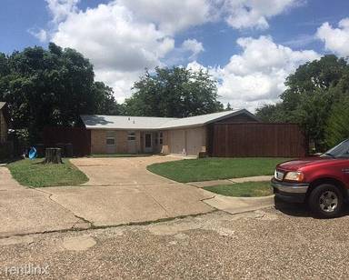 Main picture of 1811 Forman Ct