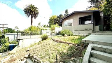 Main picture of 2306 Teviot St