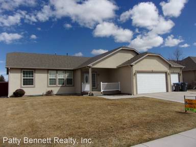 Main picture of 850 Sterling Dr