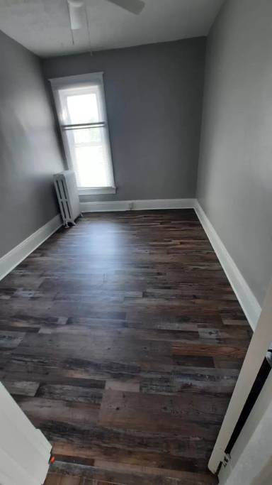 Main picture of 1216 N Central Ave