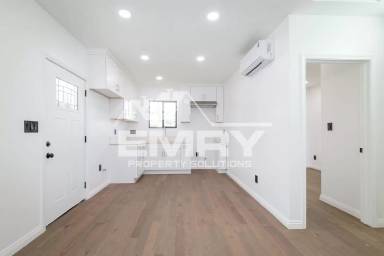 Main picture of 9135 Arrington Ave