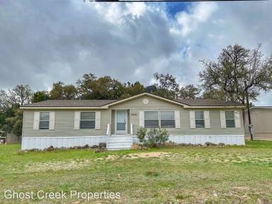 Main picture of 1016 Private Road 1518