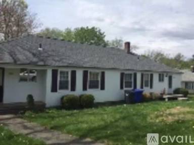 Main picture of 133 Circle Dr