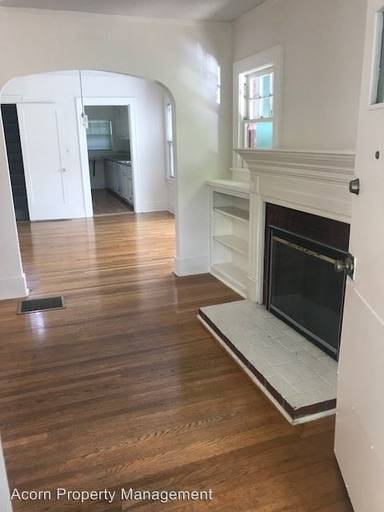 Main picture of 3416 NE 11th Ave