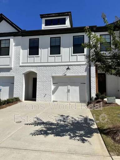 Main picture of 175 N Auburn Landing Pl