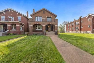 Main picture of 4202 Lawn Ave