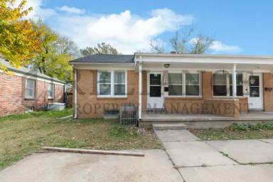 Main picture of 2042 S Pinecrest St